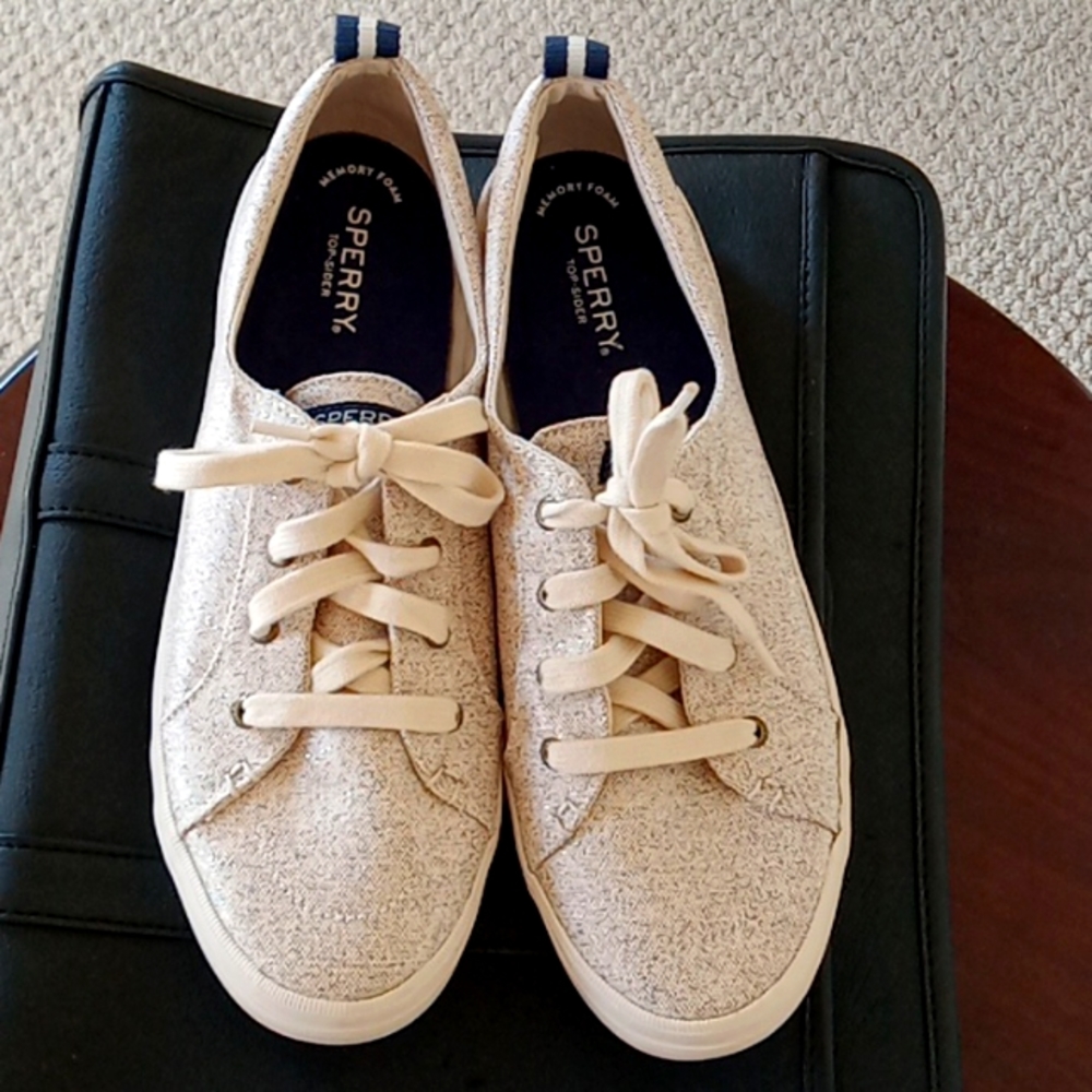 Sperry Sneaker